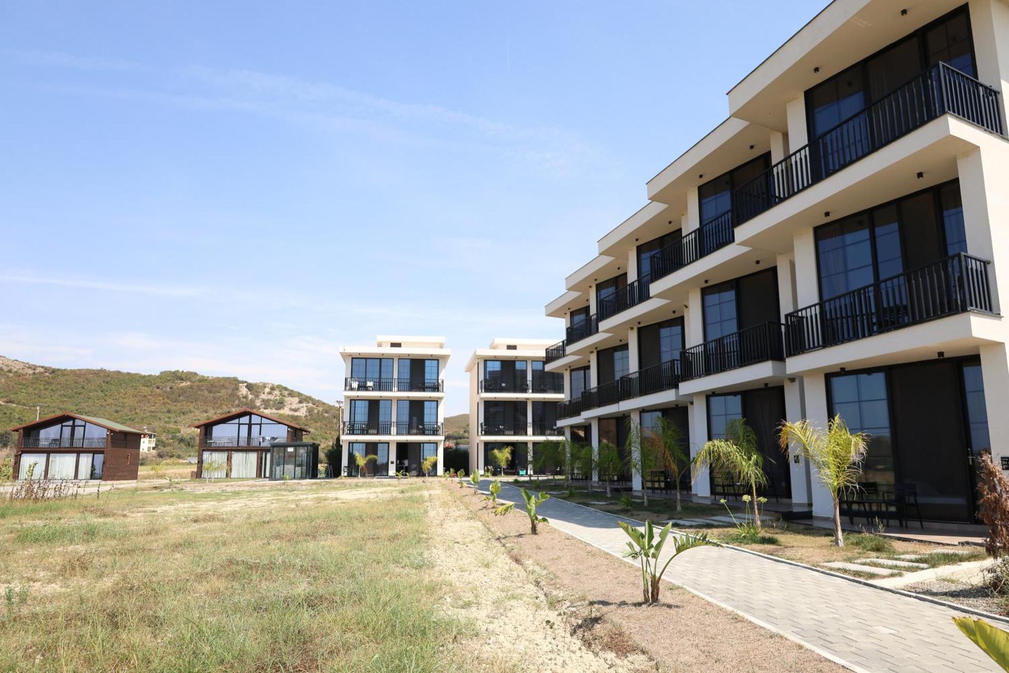 Posh Villas Rrogozhine Ngoại thất bức ảnh